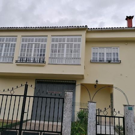 Alojamiento cerca de Padrón Villa Santa María Exterior foto